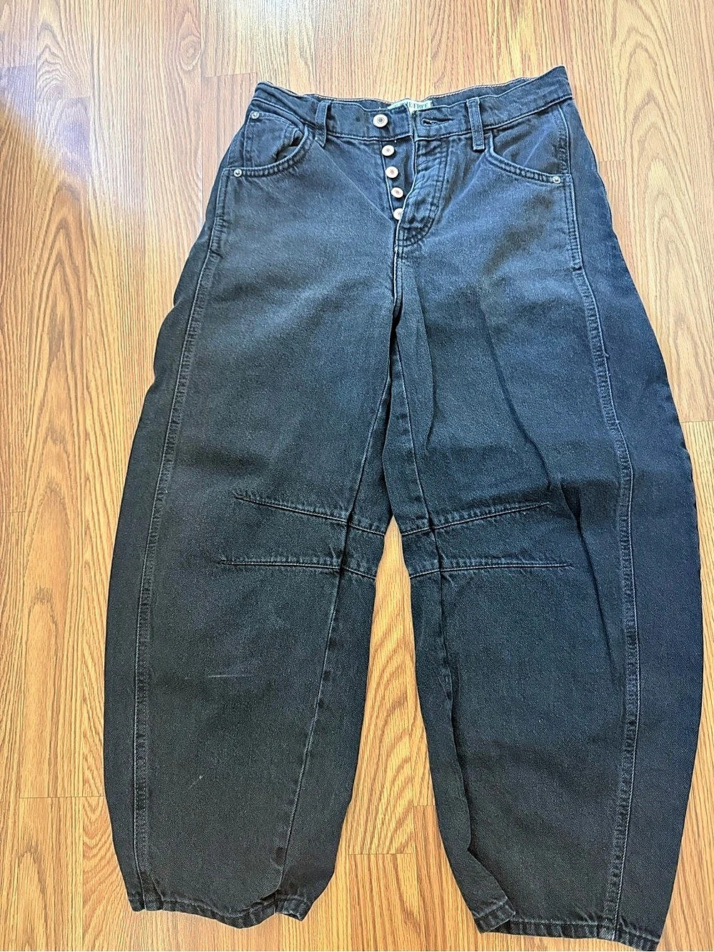 Free People Barrel Jeans Like New